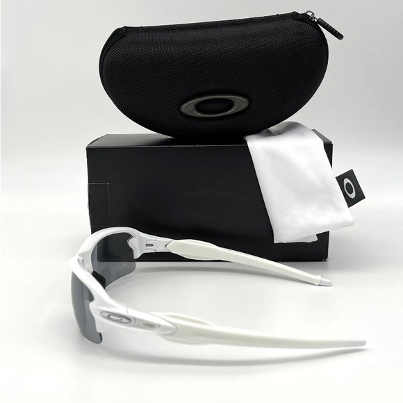 OAKLEY FLAK 2.0 (A) OO9271-16 Polished White /Slate Iridium 61mm Sunglasses - Picture 3 of 4